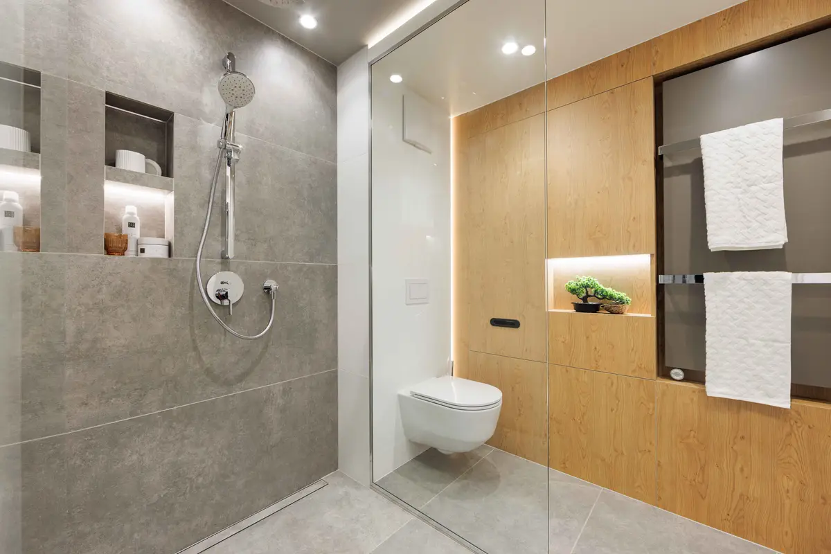 Zweites Beispielbad mit Badewanne